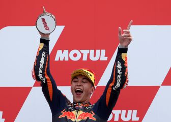 Raúl Fernández sabe remontar