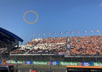 Un fan de Hamilton alquila un avión para 'trolear' a la hinchada de Verstappen