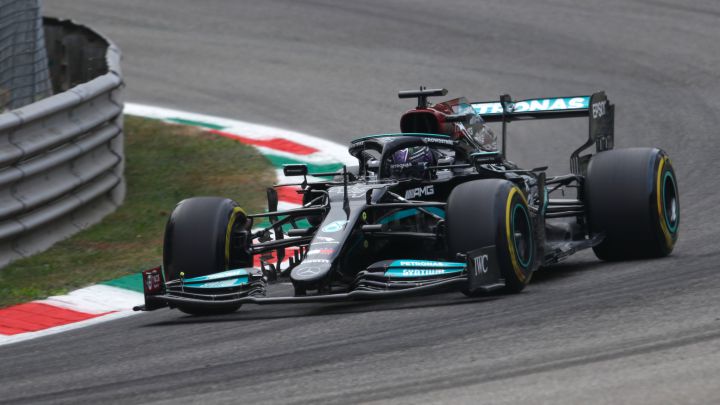 Mercedes vuela en Monza