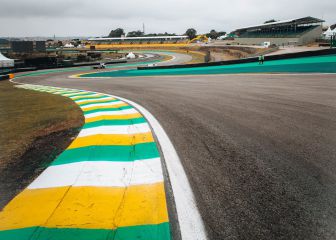 Los coches llegan tarde