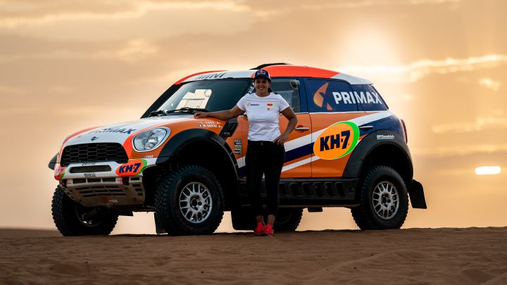 Laia Sanz correrá con un Mini el Dakar 2022