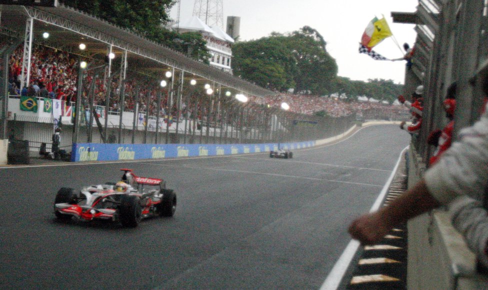 2008 Hamilton y Massa (1 punto)