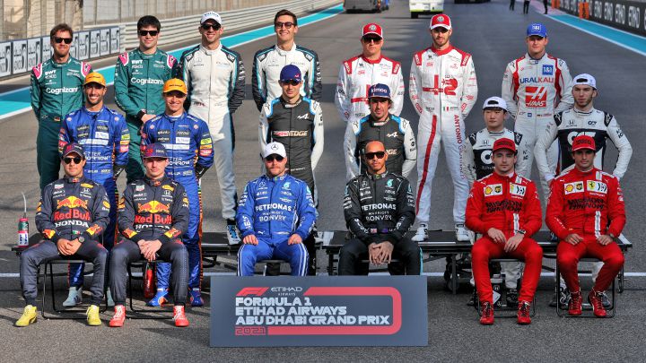 Los pilotos de 2021, en Abu Dhabi. F1 2021.