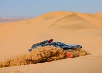Sainz, a la estela de Al Attiyah
