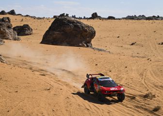 Resumen etapa 2 Dakar: Loeb vence tres años después en una buena etapa de Sainz