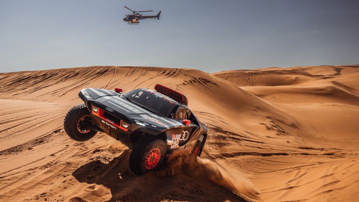 Ekstrom con el Audi en el Dakar 2022.