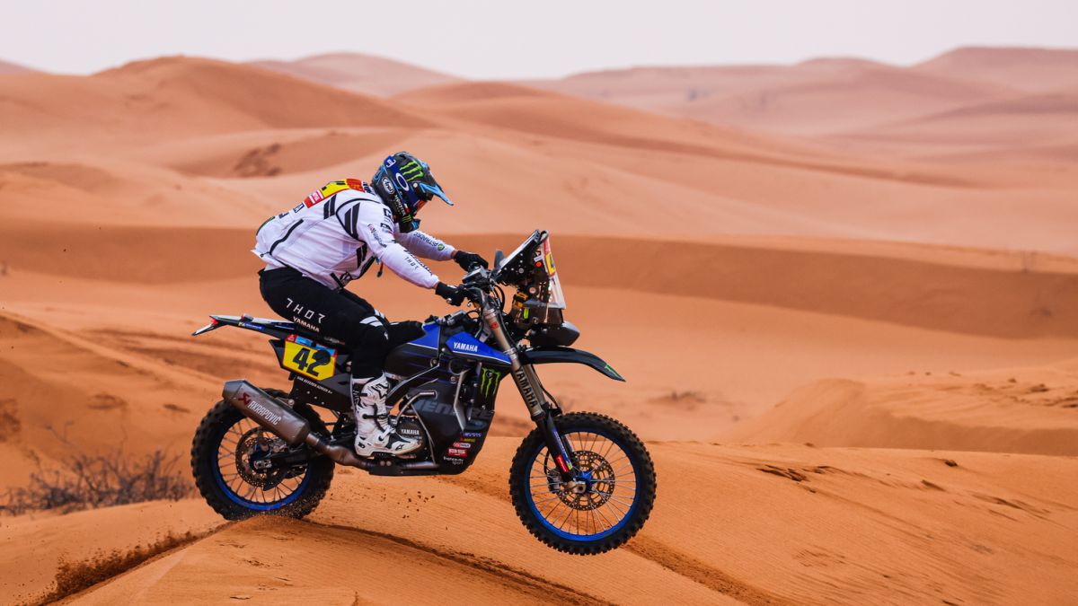 Yamaha deja el desierto