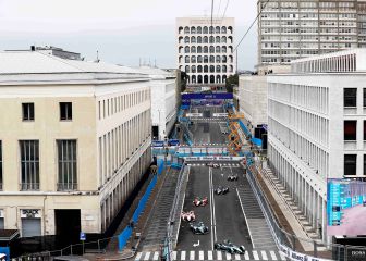 Siete semanas después, Roma