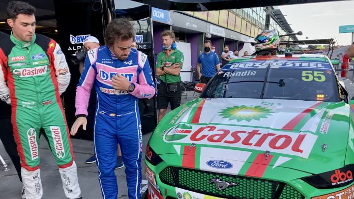 Alonso se pasa el videojuego