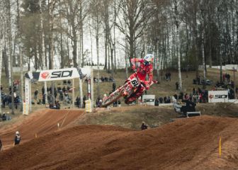 Duro golpe para Prado y primer podio de Rubén Fernández