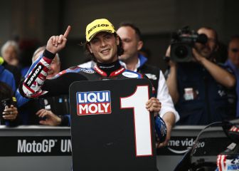 Roberts se lleva la victoria y Vietti, segundo, aún más líder