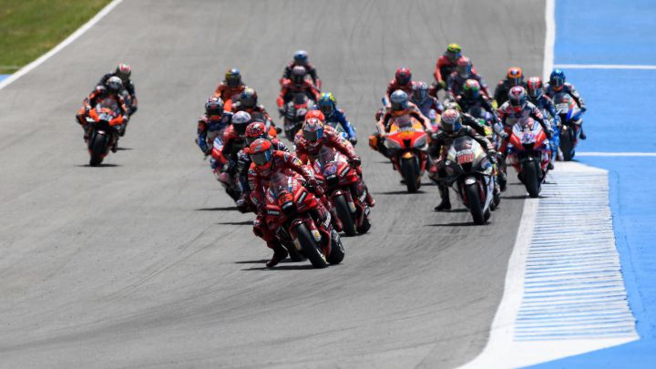 Victoria de Bagnaia, podio de Aleix y salvada de Márquez