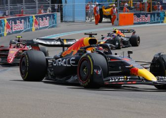 Sainz salva el doble podio