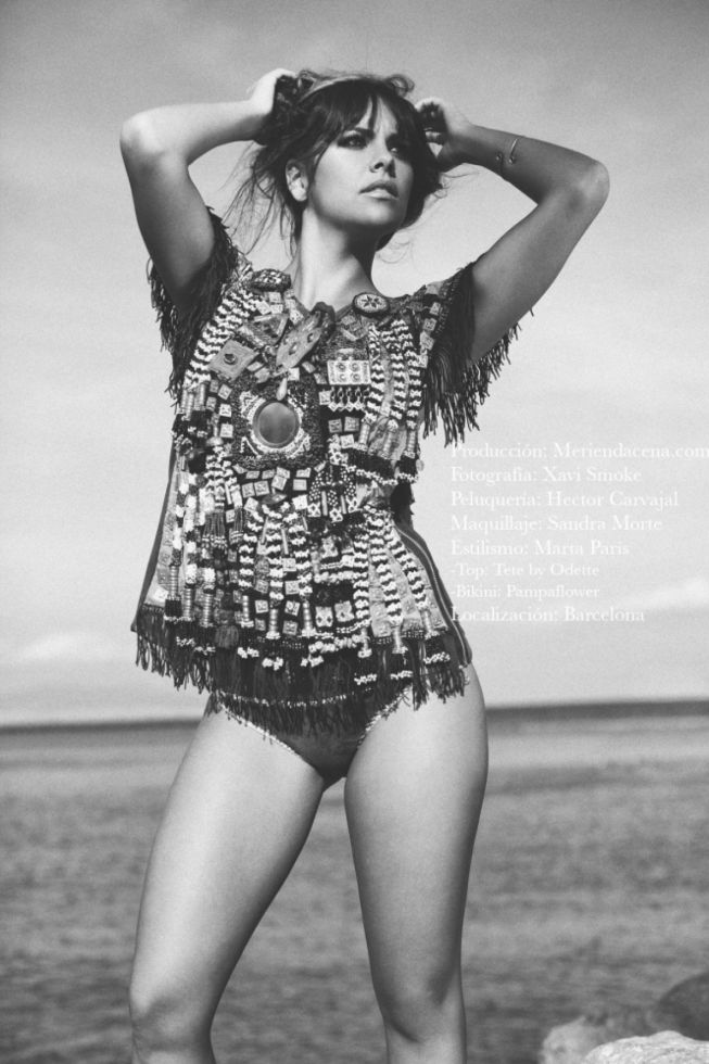 Cristina Pedroche ha sido declarada la 10ª mujer más atractiva de España. Actriz, modelo y presentadora Zapping en LaSexta. Además de Runner