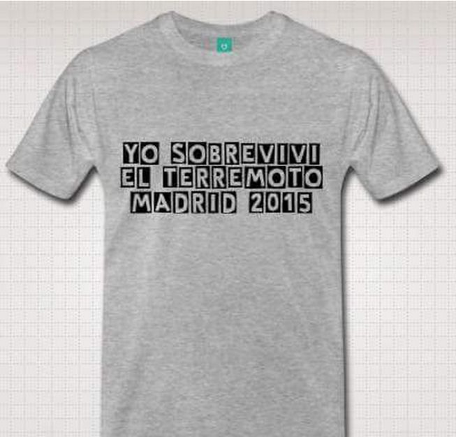 El merchandising se puso en marcha con los primeros temblores.