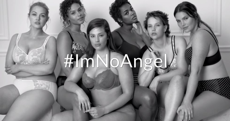 Bellezas sexys XXL frente a los Ángeles. (Un viral a lo grande)