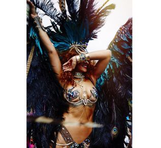 Exhuberante y sexy. Rihanna sabe divertirse.