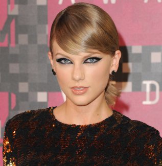 2015 MTV Video Music Awards - Arrivals