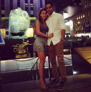 Carla Pardo y Claudio Bravo tienen ya tres pequeños:  Josefa, Maite y Mateo. Esperan su cuarto bebé en pocos meses.
