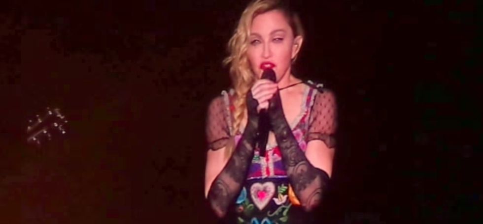 Tras el ataque, la emoción de Madonna: "No podrán pararnos"