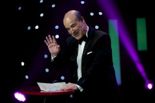 Antonio Resines, presidente de la Academia estuvo firme y comedido en su discurso. Reivindicó la necesidad de la cultura como 'cuestión de Estado', al margen de ideologías.