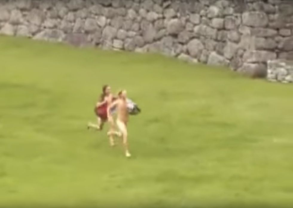 Los turistas desnudos vuelven a Machu Picchu