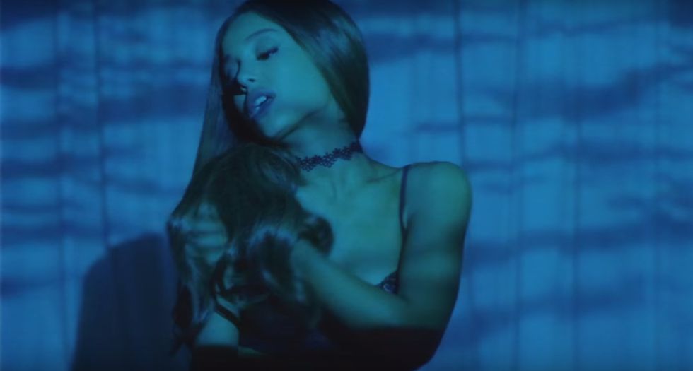 Ariana Grande, explosiva en el clip de 'Dangerous Woman'
