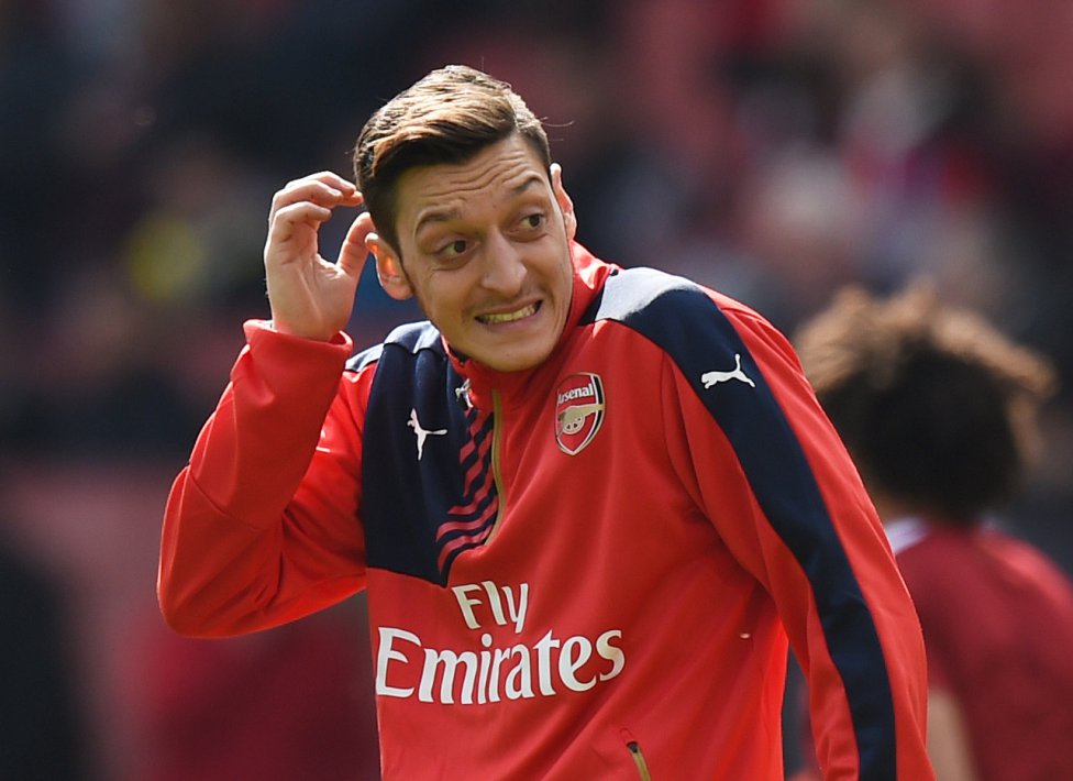 SOCCER-ENGLAND-ARS-WAT/