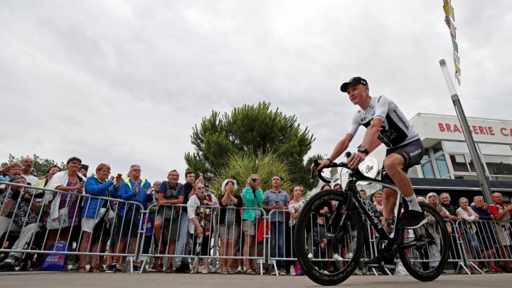 El #Tour arranca con abucheos: Francia y Froome no ligan bien