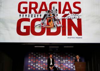 El Atlético le abre las puertas de regreso a Godín y Fernando Torres