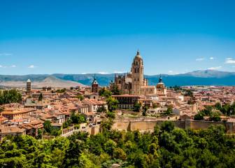 Segovia: llano, montaña y patrimonio alcance de la mano