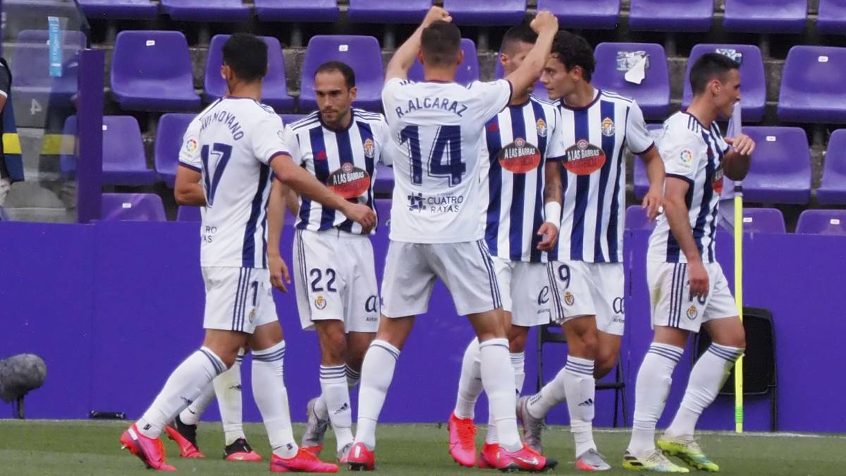 Реал вальядолид. Вальядолид (испания). Реал мадрид вальядолид. Андреас кристенсен барселона. Вальядолид (испания).