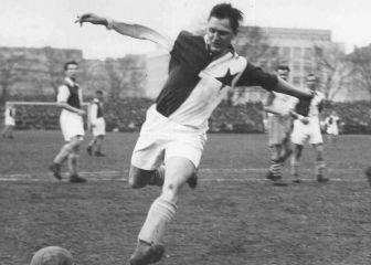 Bican, el goleador perdido tras el humo de la guerra