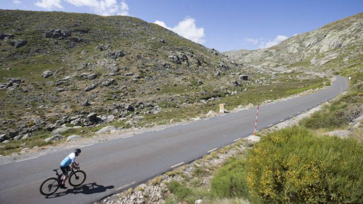 Cinco puertos de la provincia de Ávila para amantes de la bici
