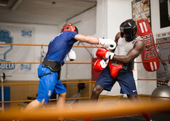 Doble acción en boxeo olímpico