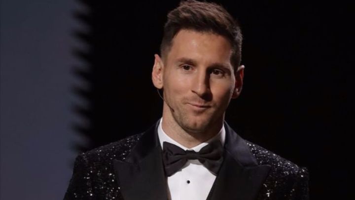 Humo foro freno Los detalles del traje de Messi en la gala del Balón de Oro - AS.com