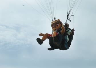 Lima\'19: Milco recorrió en parapante los cielos de la capital