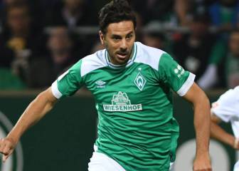 El Werder Bremen, con Pizarro, se atasca contra el Stuttgart