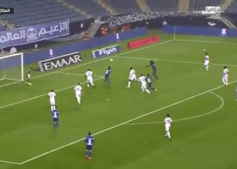 Todos en pie ante esta genialidad de Carrillo que vale tres puntos