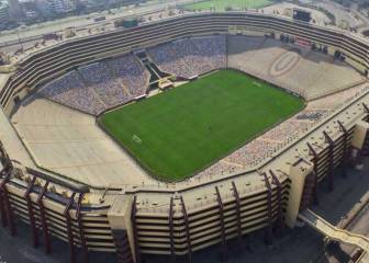 Universitario anuncia despidos masivos y negocia con el plantel