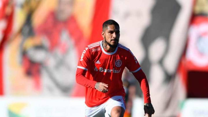 Gremio Inter Paolo Guerrero Ante Su Bestia Negra As Peru
