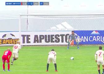 Un regalo así no se presenta todos los días: el fallo de Hohberg desde los once metros