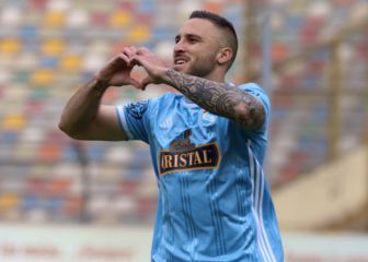 Cristal gana con poco