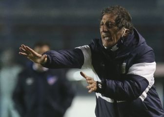 Salas no seguirá en Alianza