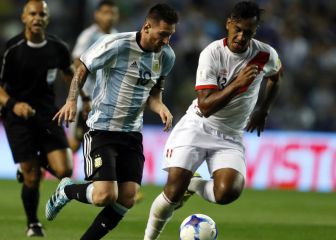 La policía peruana garantiza la seguridad en el Perú-Argentina