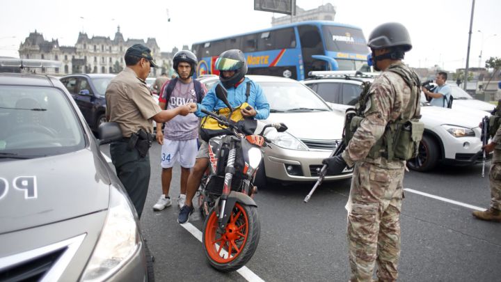 Restricciones de tránsito en Navidad: fechas, qué tipos de transporte se pueden tomar y cuáles no
