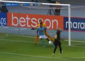 ¡El hombre de las finales! Quintero sacó la garra crema y adelantó a Universitario