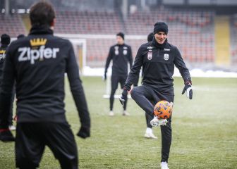Succar ya entrena con el LASK