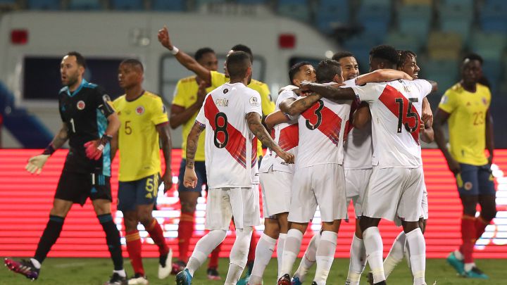 Perú revive ante Colombia