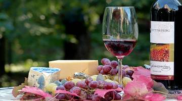 Tinto, blanco o espumoso: disfruta en casa de tus vinos favoritos